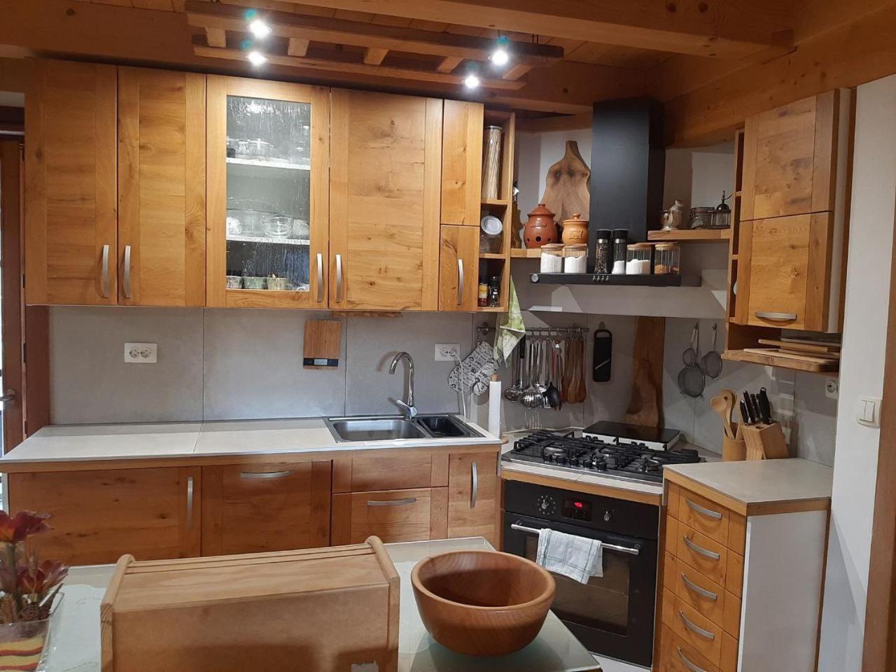Eko Hisa Mozirje Villa Luaran gambar