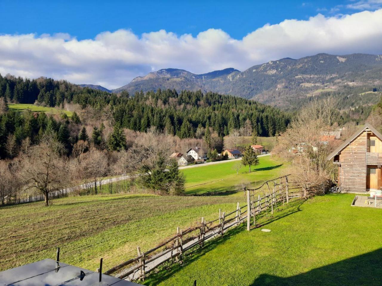 Eko Hisa Mozirje Villa Luaran gambar